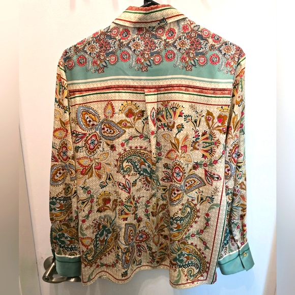 ZARA Women's Paisley Silky Long Sleeve Ivory Button Down Blouse (Size:M) - Picture 2 of 4